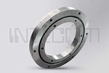 Double row slewing bearings without toothing